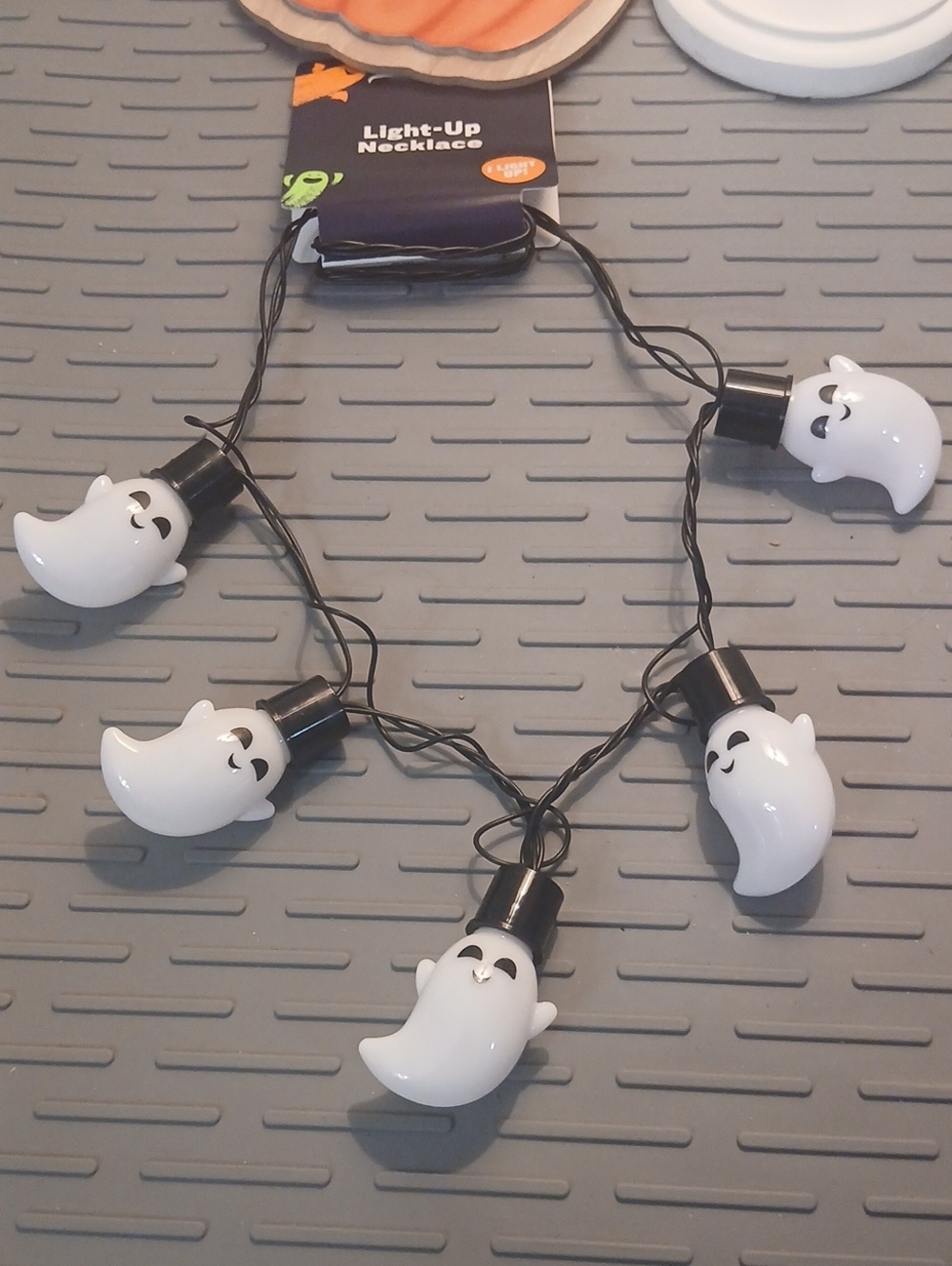 Light-Up Ghost Necklace - White Halloween String Lights Novelty